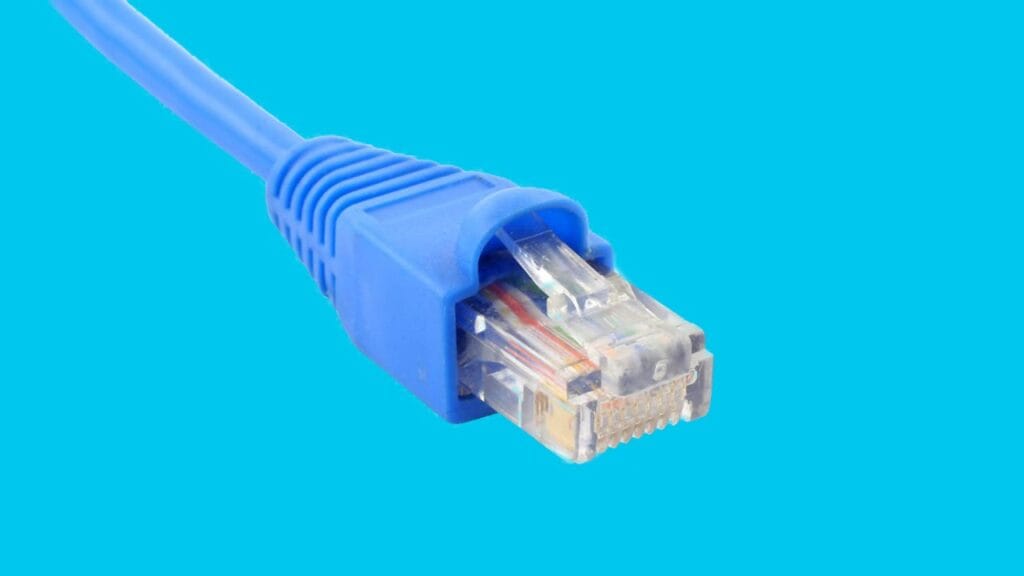 Como fazer passo a passo um cabo de rede padrão RJ45