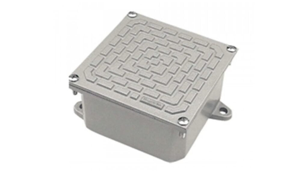 Caixa de passagem elétrica parafusadora e com porta